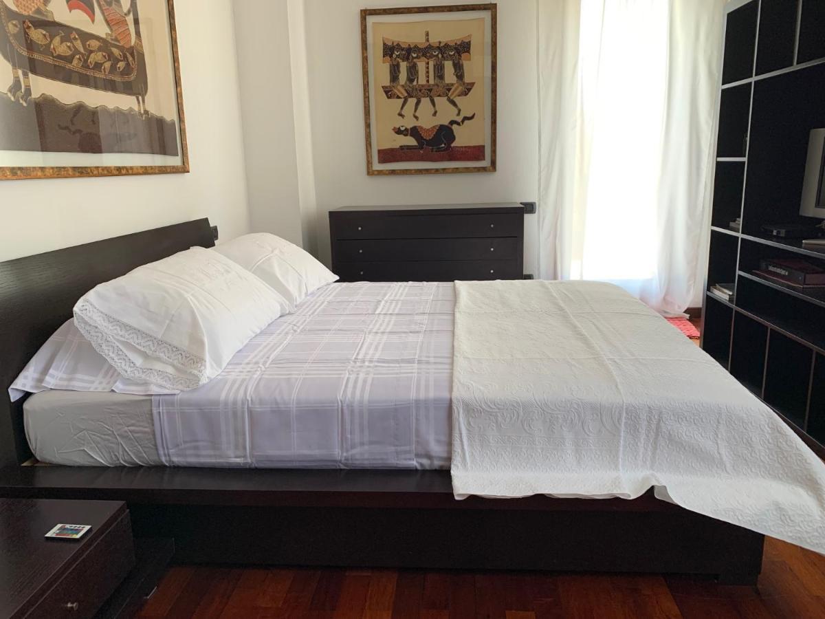 Near Como, Charming Apartment With Fireplace غْرانداتي المظهر الخارجي الصورة